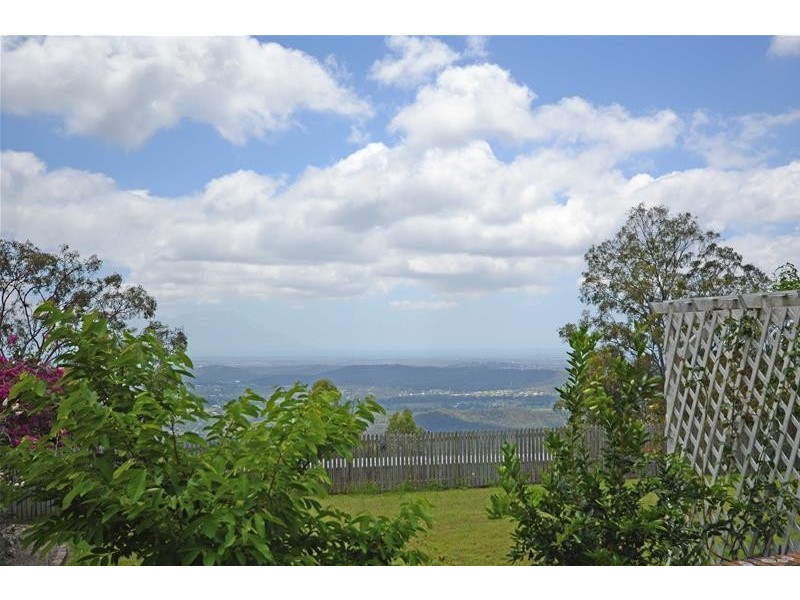 4 Romana Court, Tamborine Mountain QLD 4272