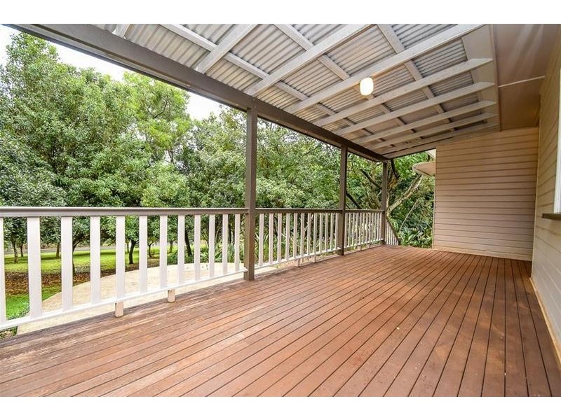 80-82 Benowa Street, Tamborine Mountain QLD 4272