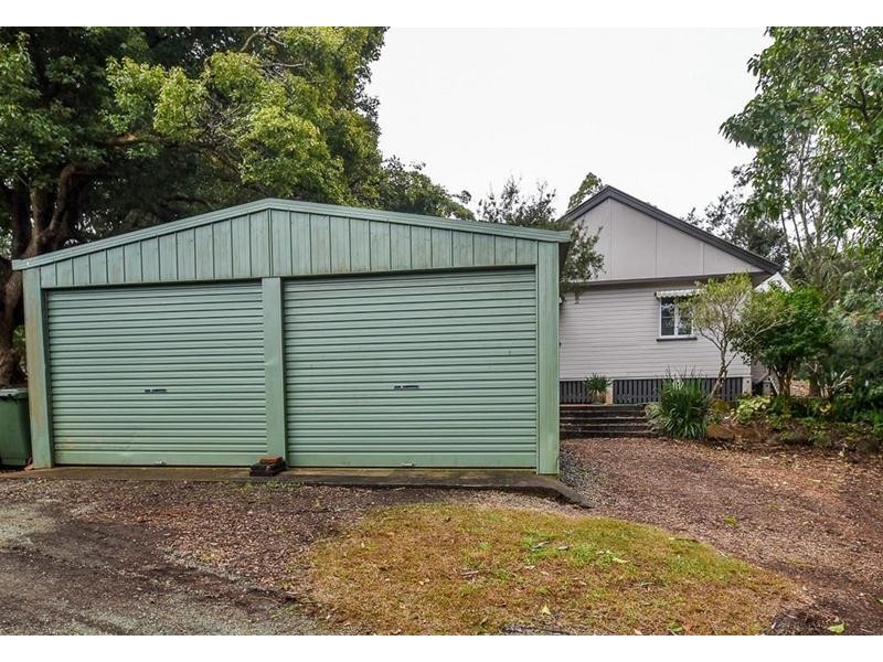 80-82 Benowa Street, Tamborine Mountain QLD 4272