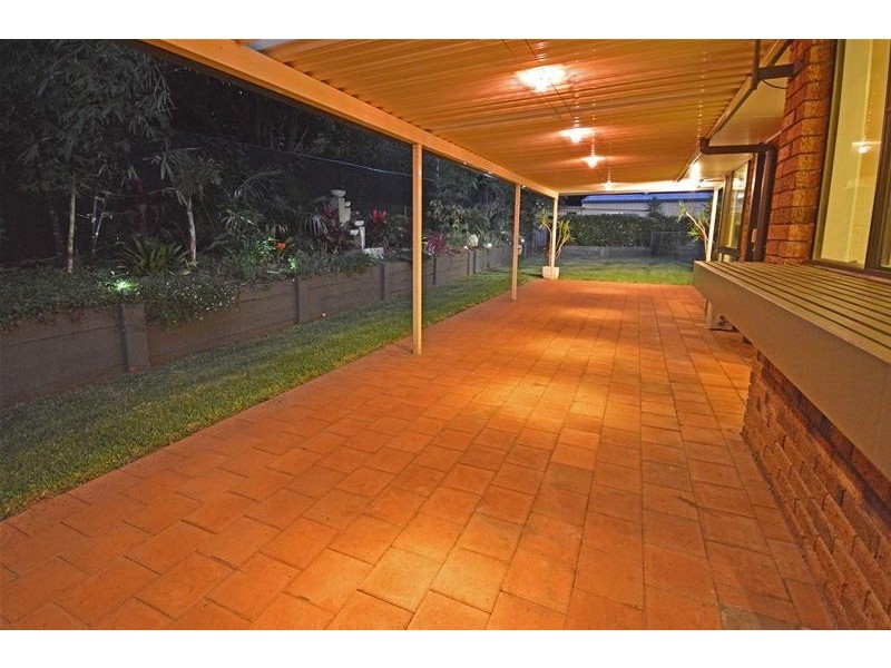 21 Freemont Drive, Tamborine Mountain QLD 4272