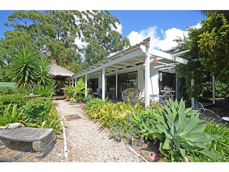 13 Orchis Drive, Tamborine Mountain QLD 4272