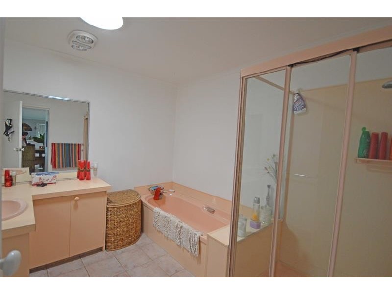 13 Orchis Drive, Tamborine Mountain QLD 4272