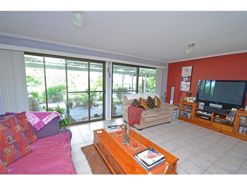 13 Orchis Drive, Tamborine Mountain QLD 4272