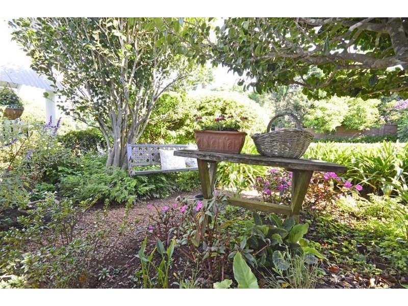 1 Southport Avenue, Tamborine Mountain QLD 4272