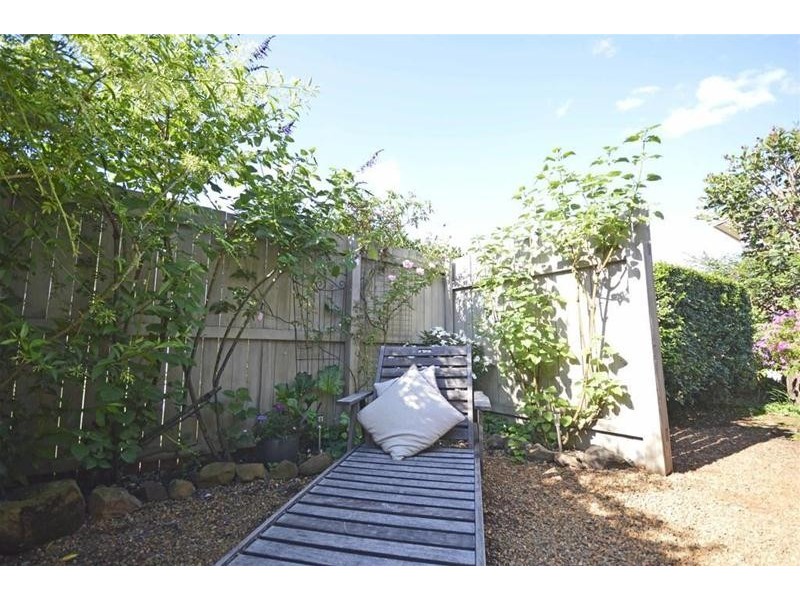 1 Southport Avenue, Tamborine Mountain QLD 4272