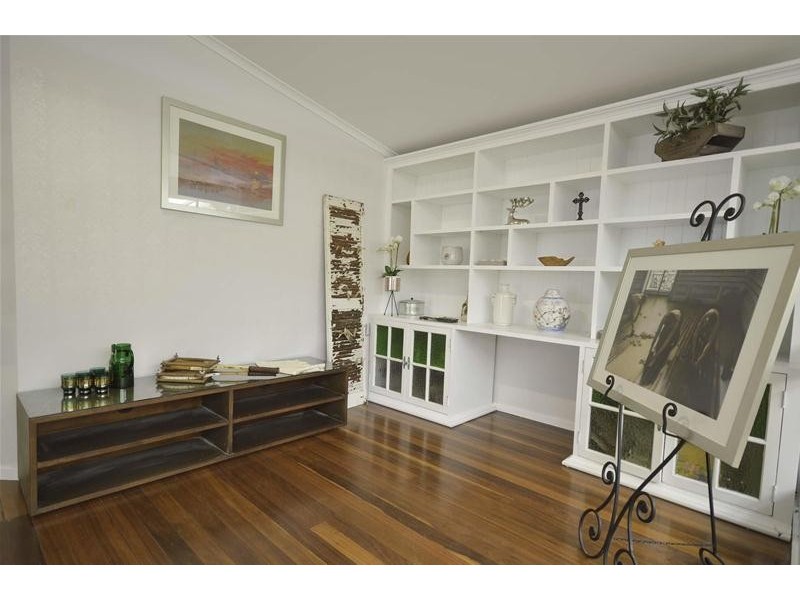 94 Eagle Heights Road, Tamborine Mountain QLD 4272