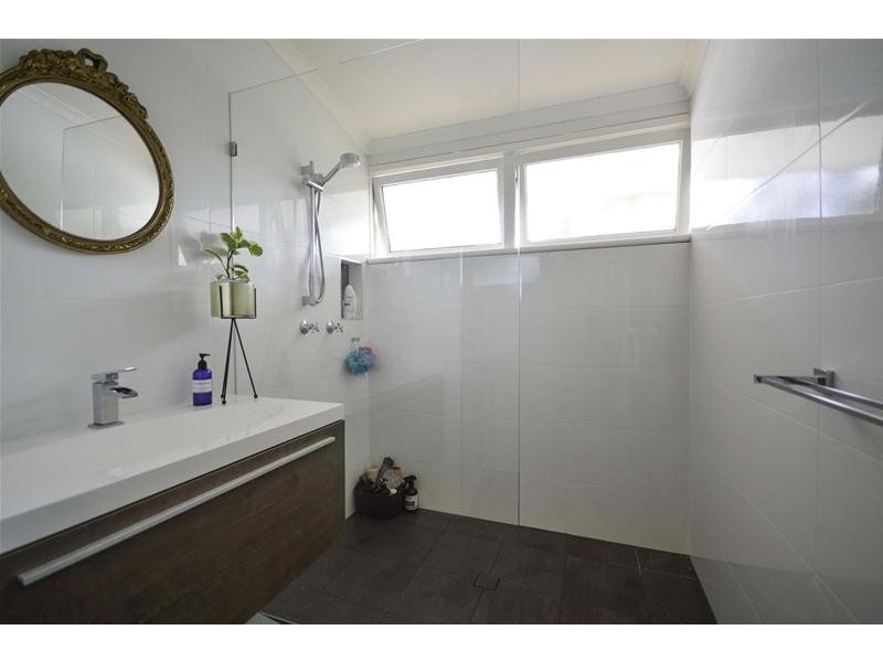 94 Eagle Heights Road, Tamborine Mountain QLD 4272