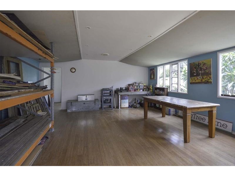 94 Eagle Heights Road, Tamborine Mountain QLD 4272