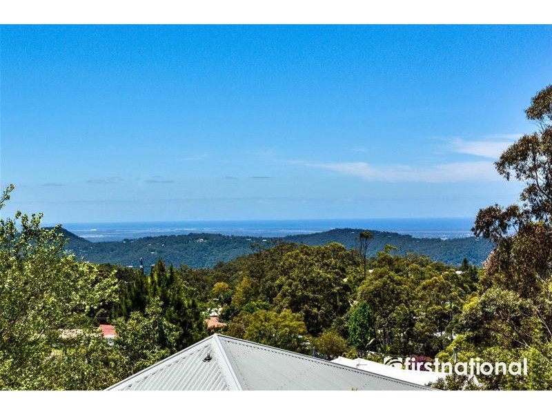 129 Contour Road, Tamborine Mountain QLD 4272