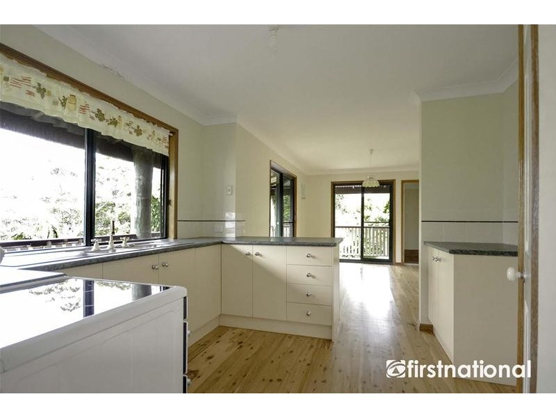 129 Contour Road, Tamborine Mountain QLD 4272