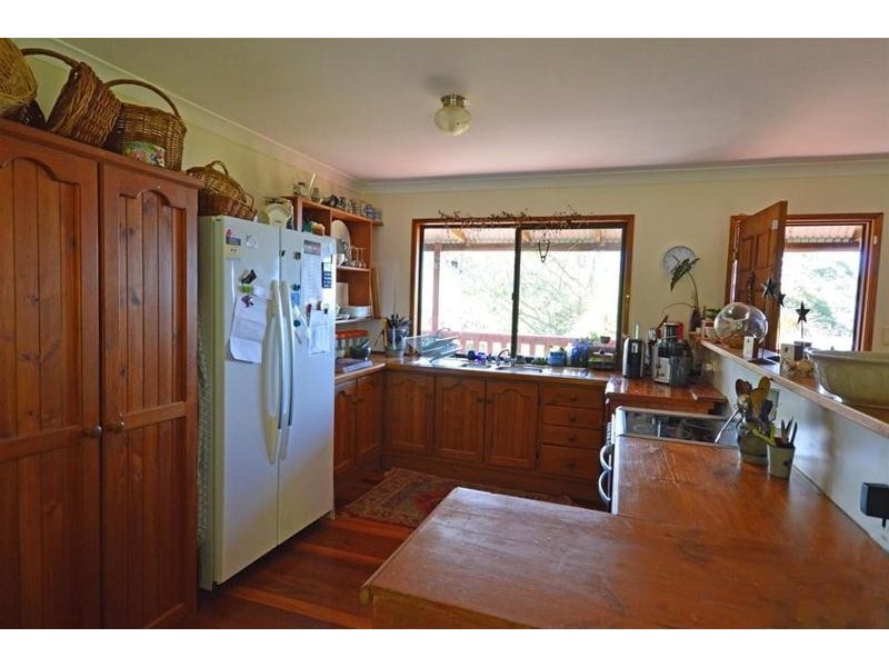 13 Foraker Drive, Tamborine Mountain QLD 4272