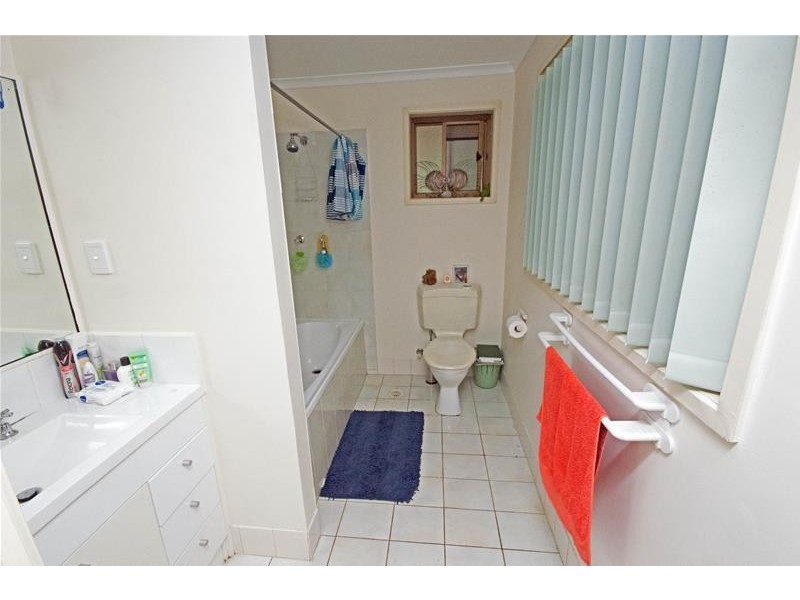 20 Driscoll Lane, Eagle Heights QLD 4271