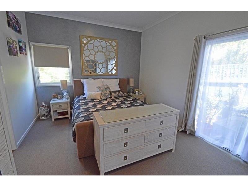 18 Central Avenue, Tamborine Mountain QLD 4272