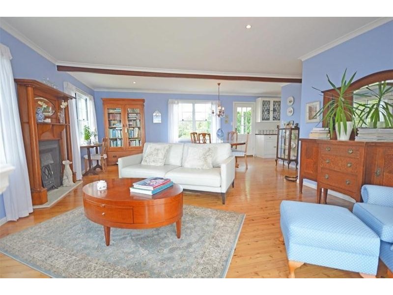 22 Cliff Way, Tamborine Mountain QLD 4272