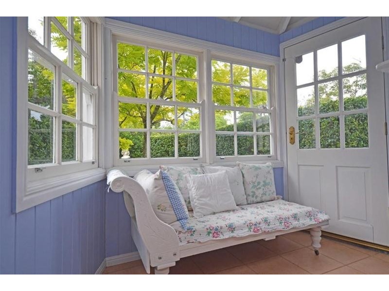 22 Cliff Way, Tamborine Mountain QLD 4272