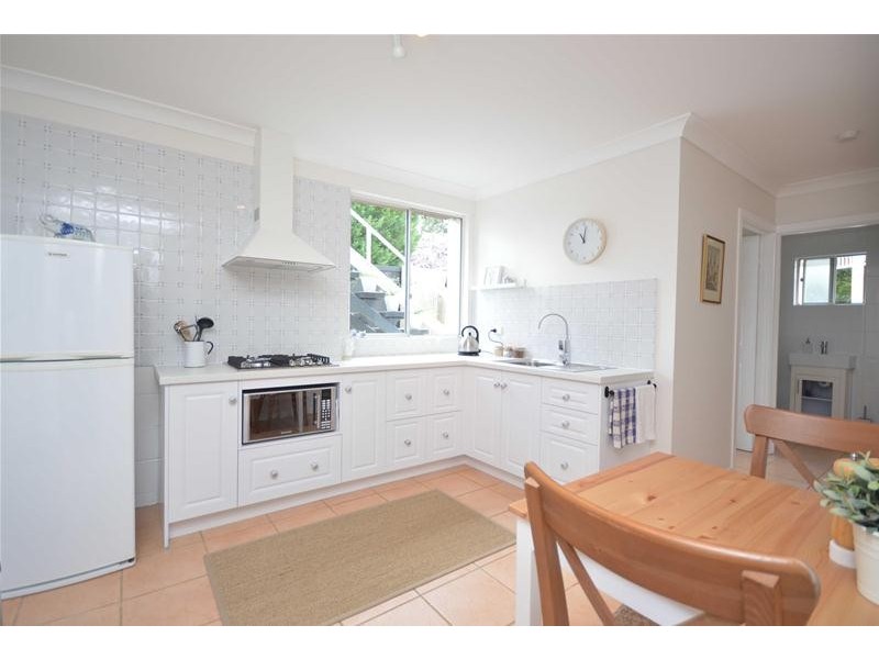 22 Cliff Way, Tamborine Mountain QLD 4272