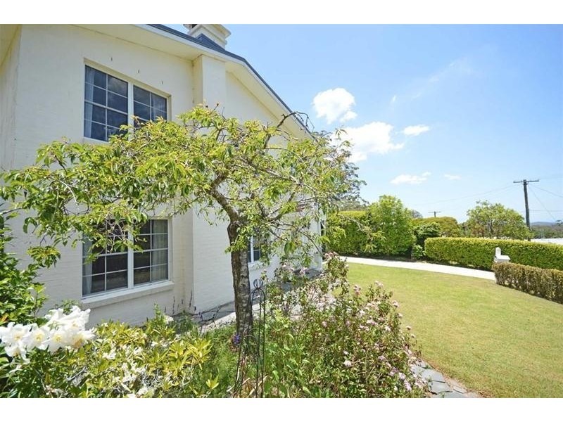 22 Cliff Way, Tamborine Mountain QLD 4272