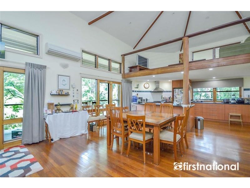 13 Lombok Court, Tamborine Mountain QLD 4272