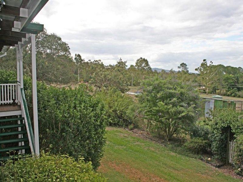 71 Hazel Road, Tamborine QLD 4270