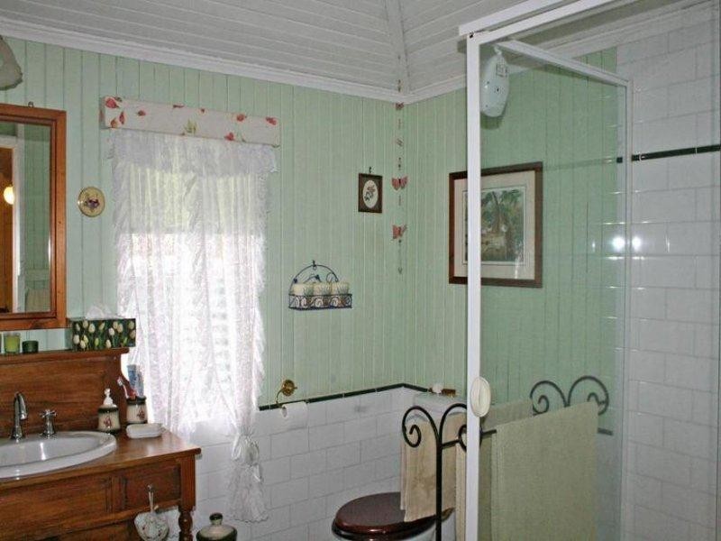 71 Hazel Road, Tamborine QLD 4270