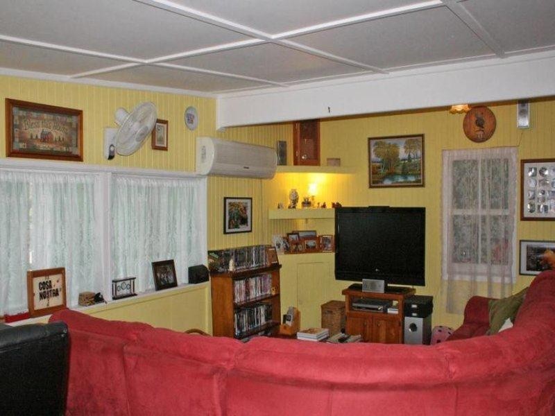 71 Hazel Road, Tamborine QLD 4270