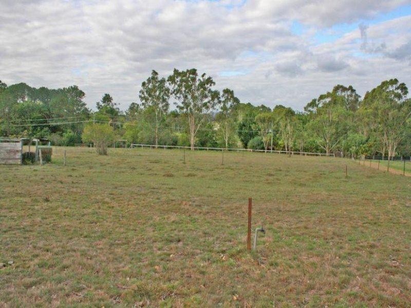 71 Hazel Road, Tamborine QLD 4270