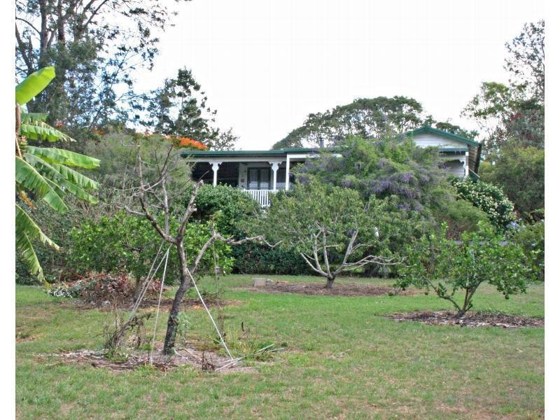 71 Hazel Road, Tamborine QLD 4270