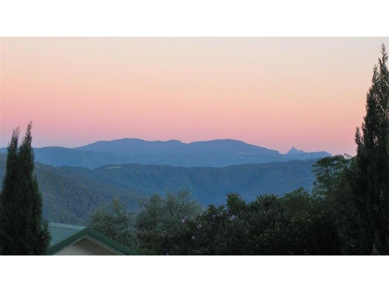 45 Coomera Gorge Drive, Tamborine Mountain QLD 4272