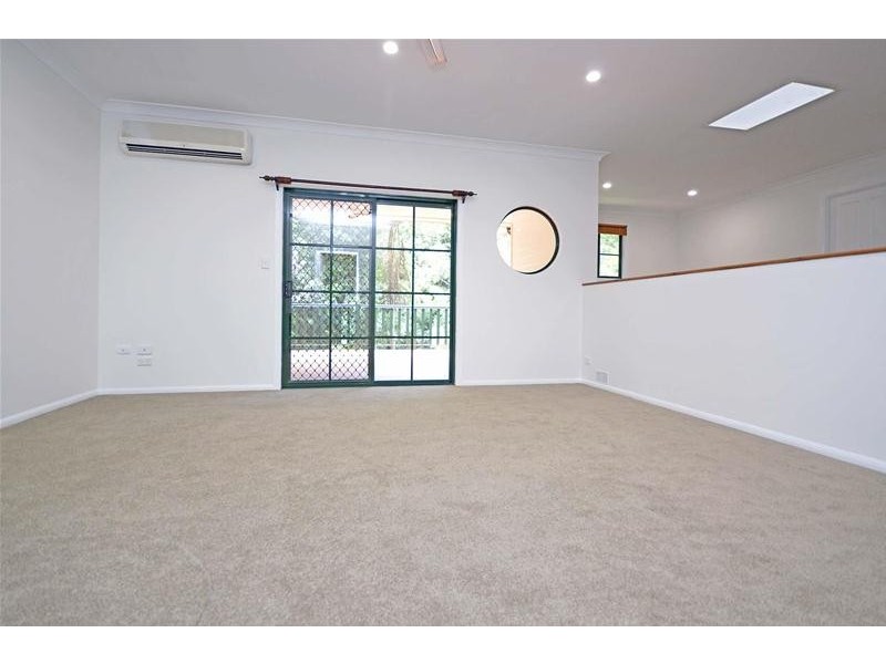 42 Dapsang Drive, Tamborine Mountain QLD 4272