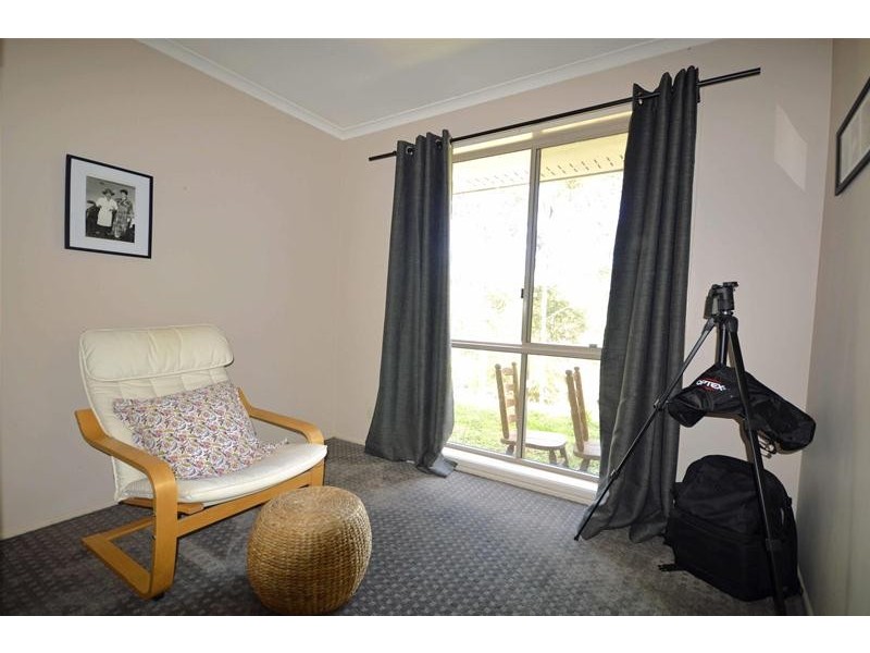 13-15 Leona Court, Tamborine Mountain QLD 4272