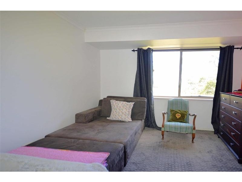 13-15 Leona Court, Tamborine Mountain QLD 4272