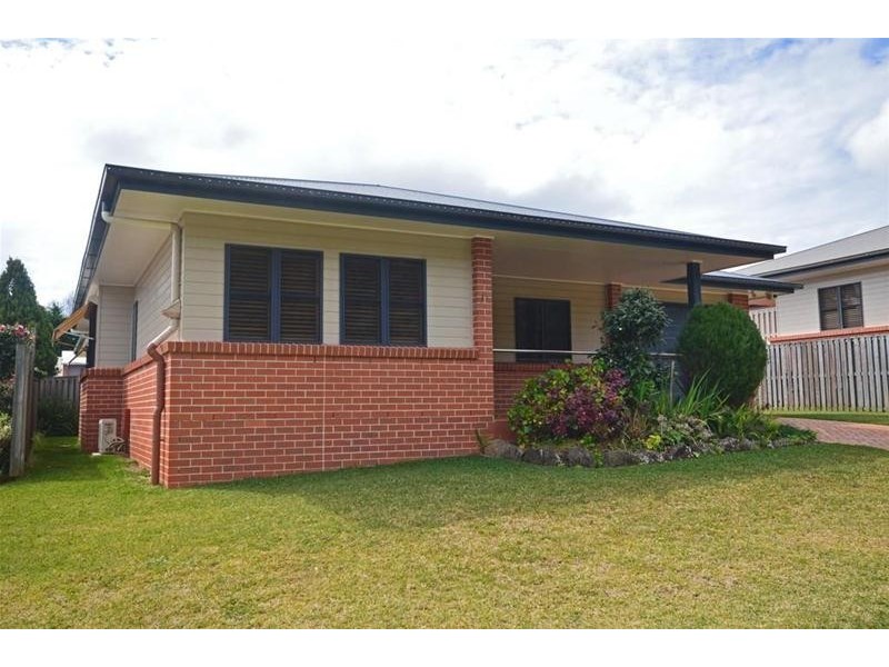 11/27-29 Capo Lane, Tamborine Mountain QLD 4272