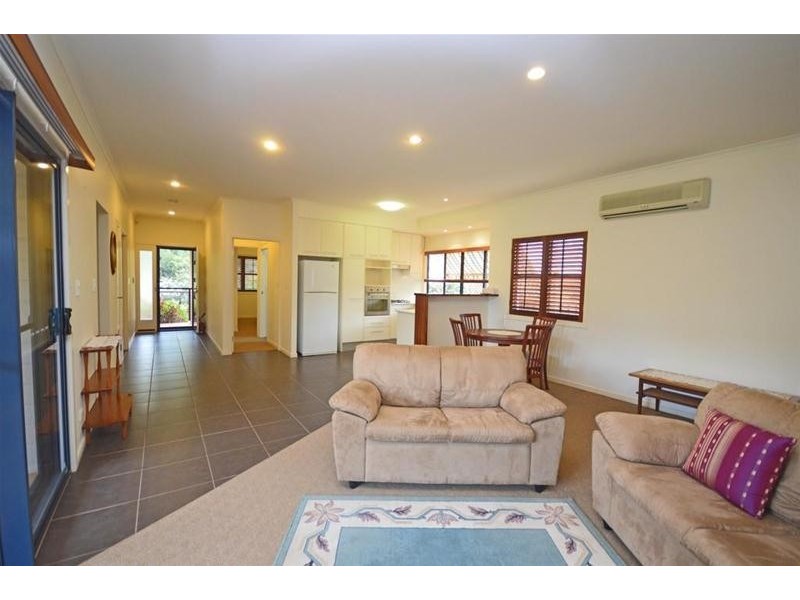 11/27-29 Capo Lane, Tamborine Mountain QLD 4272