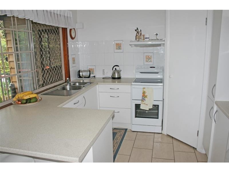 44 Kinabalu Drive, Tamborine Mountain QLD 4272