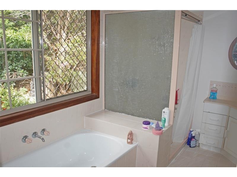 44 Kinabalu Drive, Tamborine Mountain QLD 4272