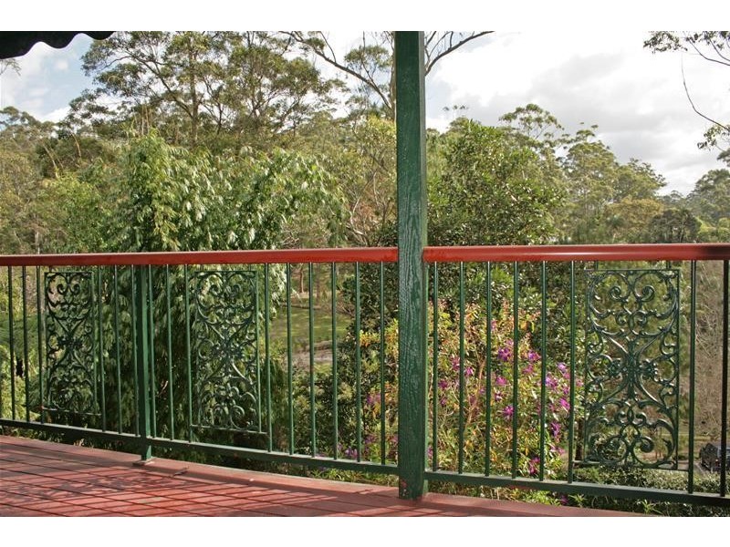 44 Kinabalu Drive, Tamborine Mountain QLD 4272