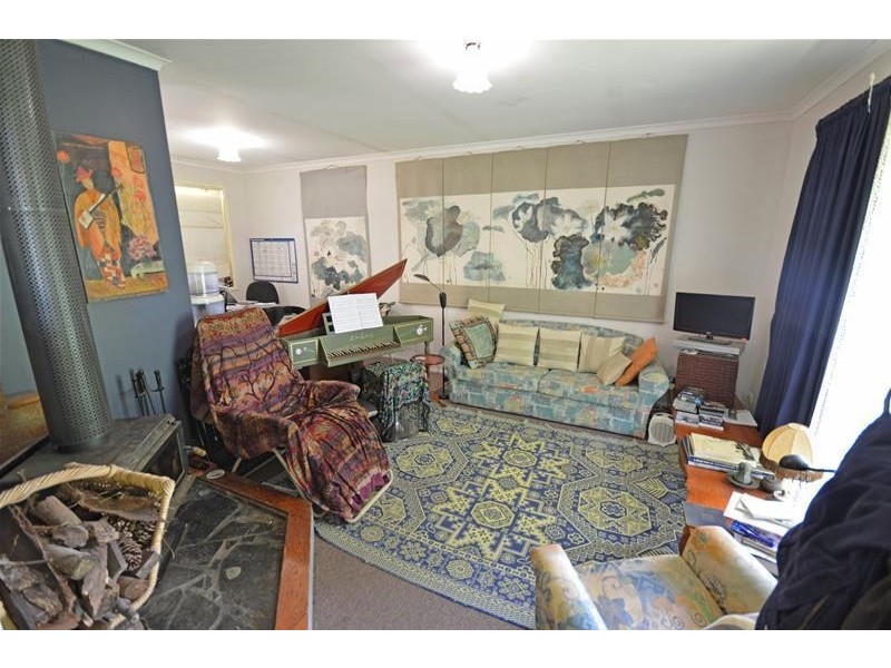 32 Magnetic Drive, Eagle Heights QLD 4271