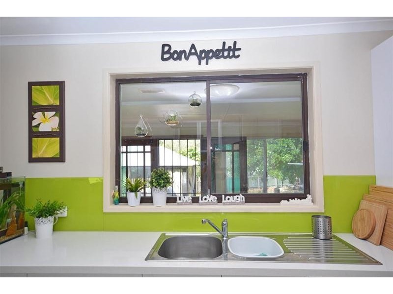 9 Arenga Drive, Tamborine Mountain QLD 4272