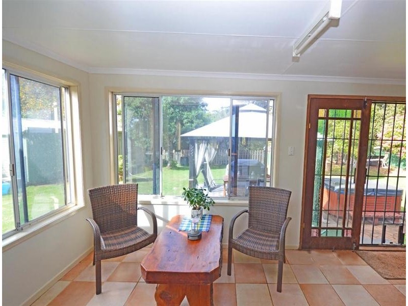 9 Arenga Drive, Tamborine Mountain QLD 4272