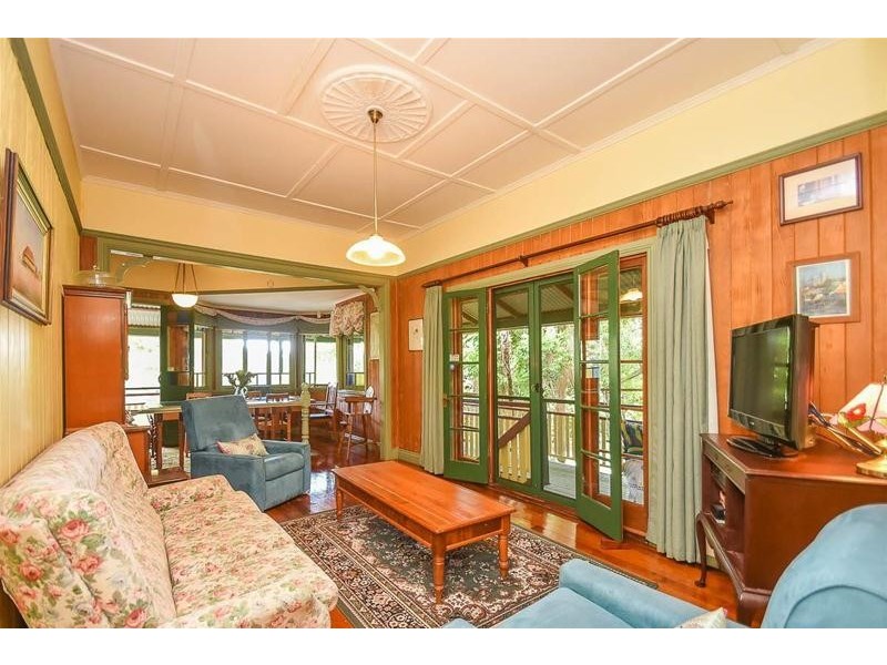 6-8 Madura Court, Tamborine Mountain QLD 4272