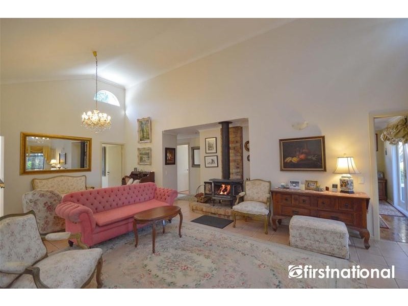 54 MacDonnell Road, Tamborine Mountain QLD 4272