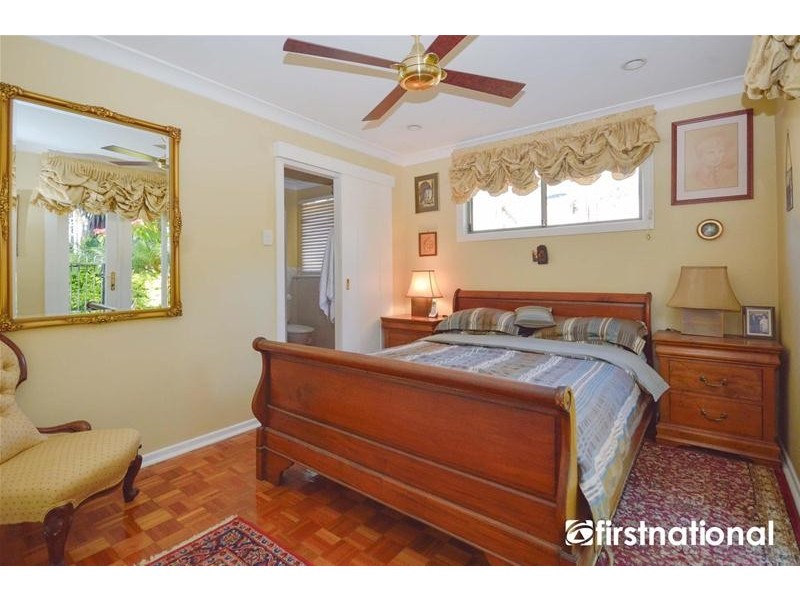 54 MacDonnell Road, Tamborine Mountain QLD 4272