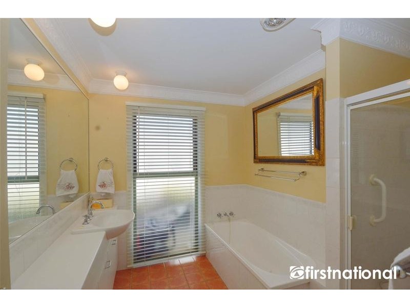 54 MacDonnell Road, Tamborine Mountain QLD 4272