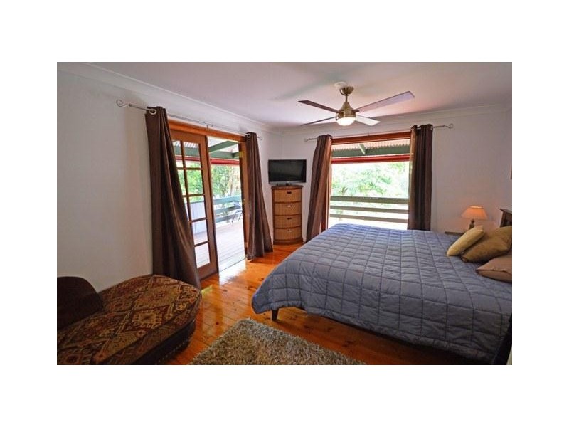 2-4 Meron Court, Tamborine Mountain QLD 4272