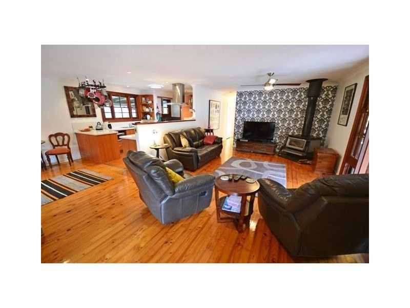 2-4 Meron Court, Tamborine Mountain QLD 4272