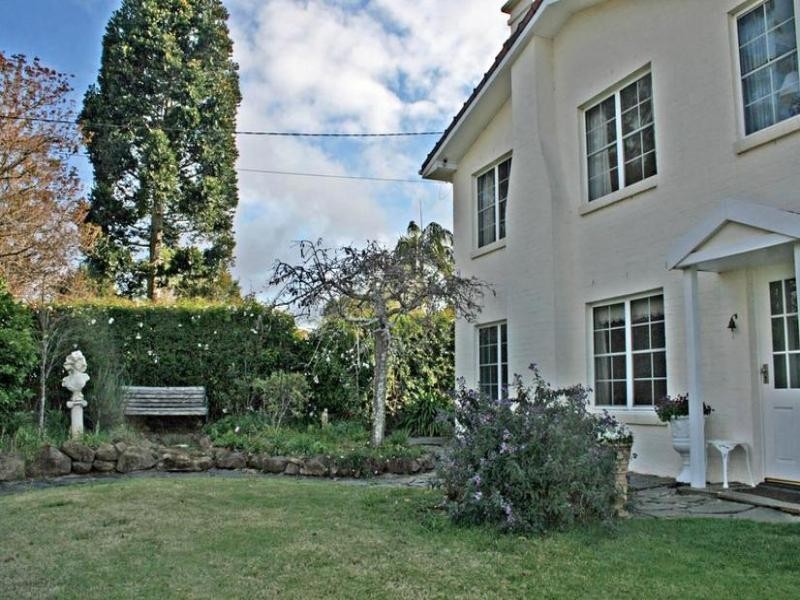 22 Cliff Way, Eagle Heights QLD 4271