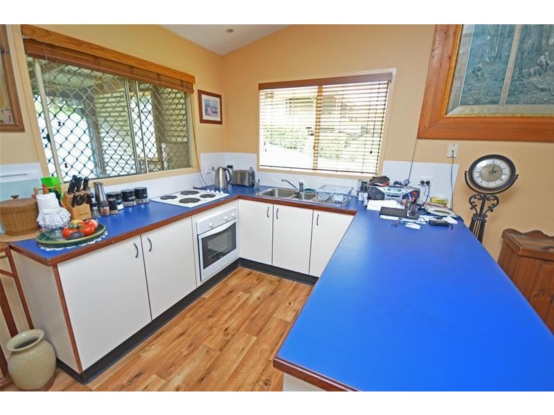 70 Pacific Parade, Tamborine Mountain QLD 4272