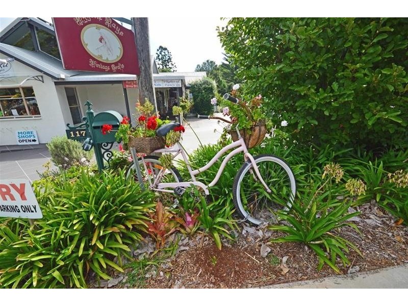 117B Long Road, Tamborine Mountain QLD 4272