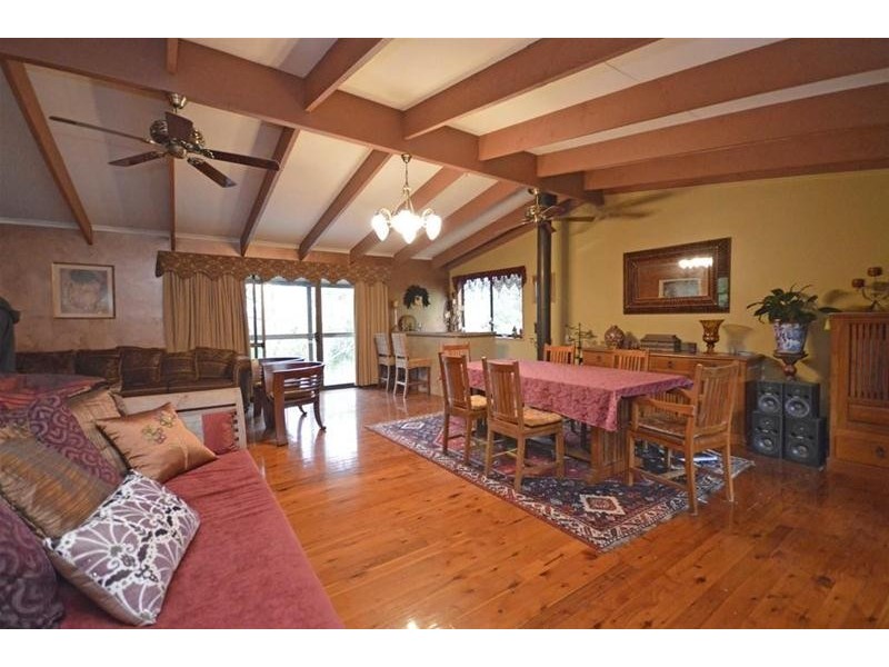 12 Katmai Court, Tamborine Mountain QLD 4272