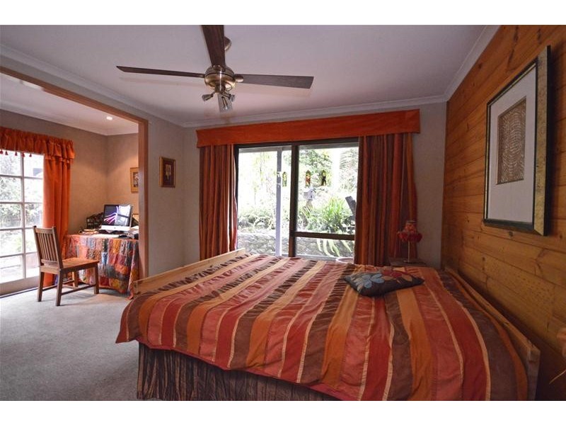 12 Katmai Court, Tamborine Mountain QLD 4272